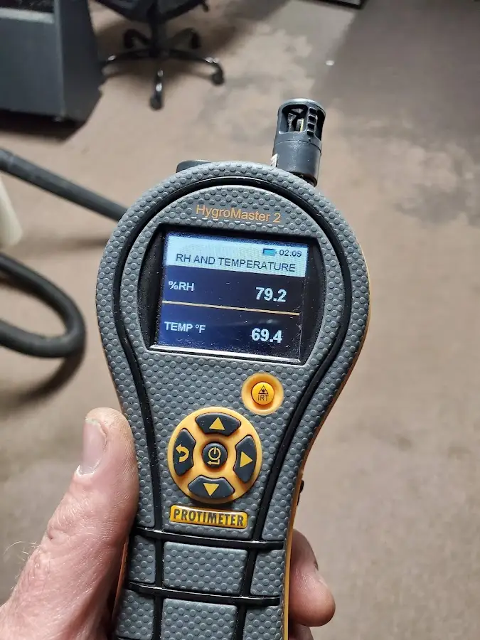 Moisture meter humidity assessment for Mold Remediation & Removal in Skokie