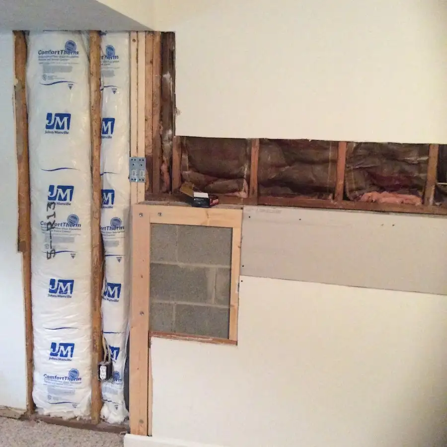 Wall insulation replacement during Structural Drying in Skokie